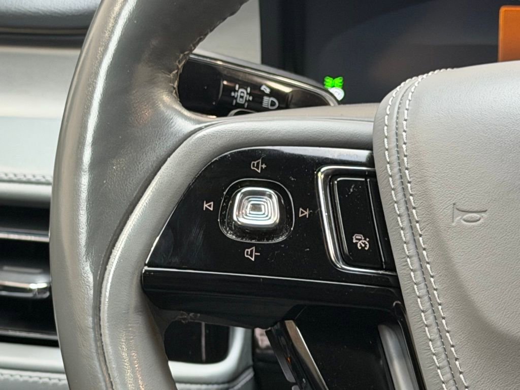 Used 2021 Lincoln Aviator Reserve w/ Equipment Group 201A image 20