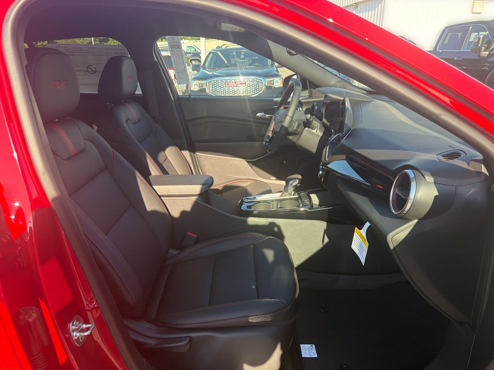 New 2026 Chevrolet Trax RS FWD image 21