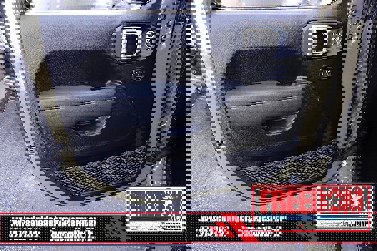 New 2026 Jeep Wrangler Unlimited Sport image 40