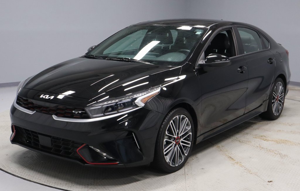 Used 2022 Kia Forte GT w/ GT Technology Package image 8