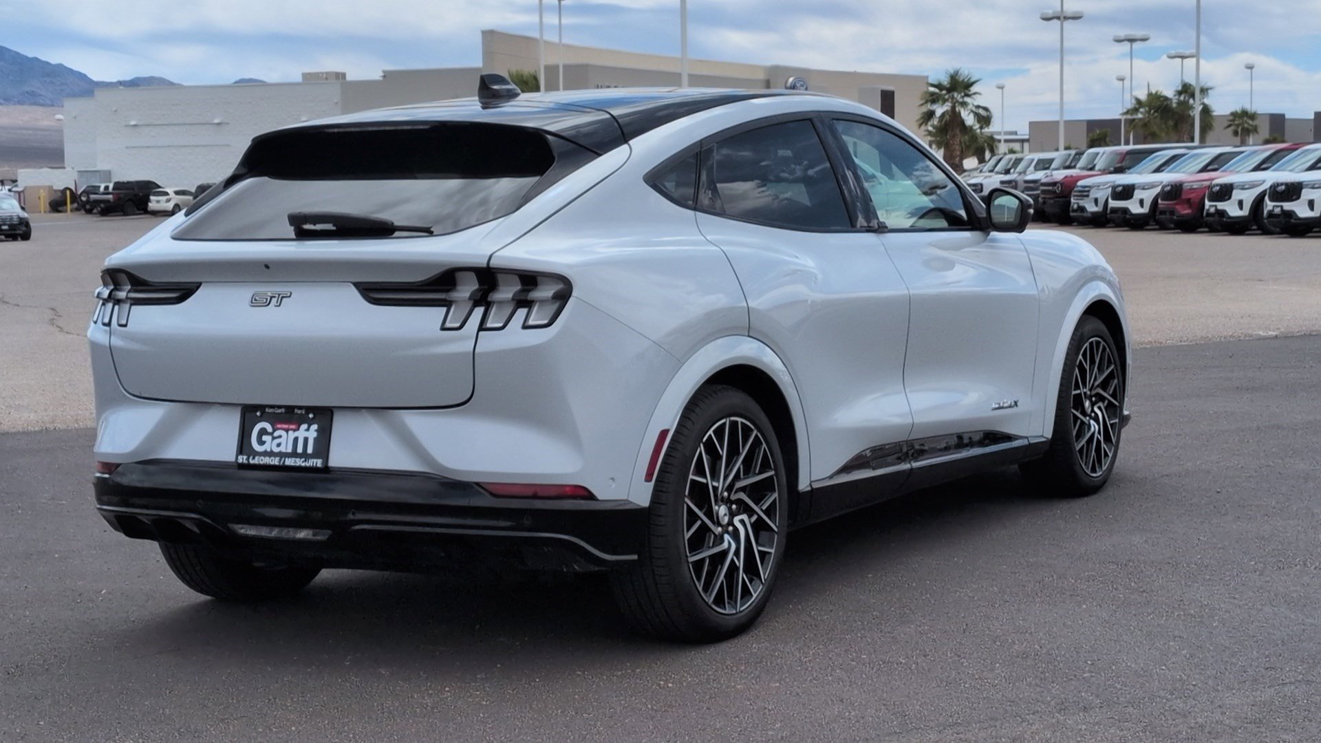 Used 2022 Ford Mustang Mach-E GT w/ GT Performance Edition AWD/4WD image 3