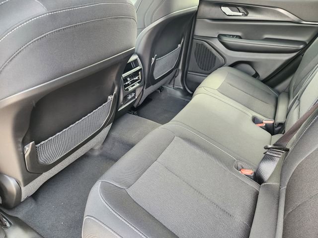 New 2026 Jeep Grand Cherokee Laredo X AWD/4WD image 21