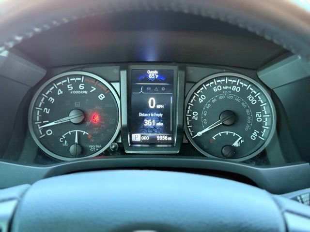 Used 2023 Toyota Tacoma TRD Off-Road image 34