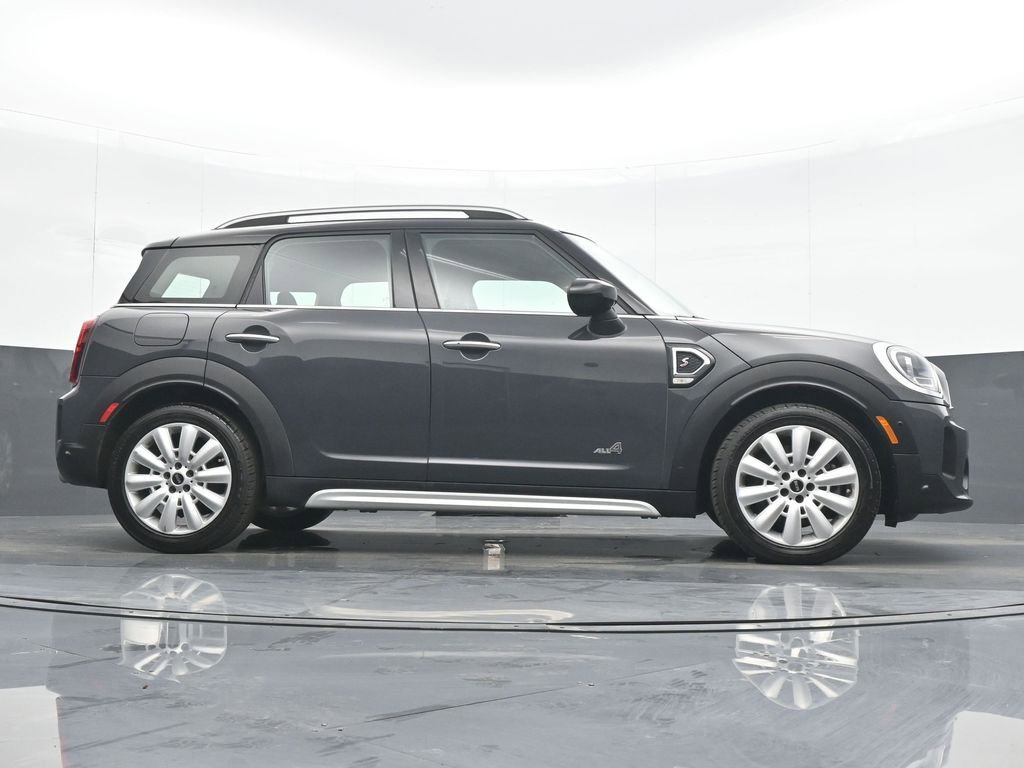 Used 2021 MINI Cooper Countryman S w/ Driver Assistance Package image 22