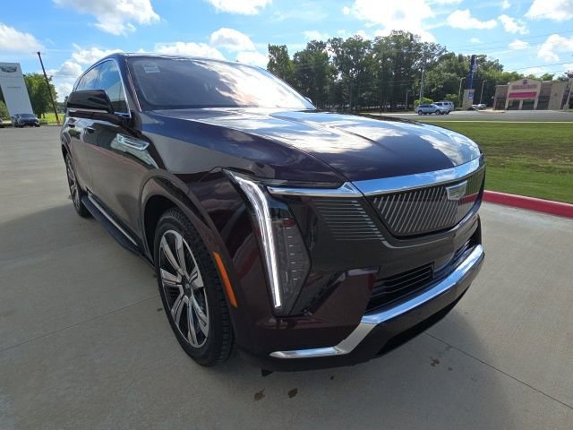 New 2026 Cadillac Escalade IQ Luxury 2 w/ LPO, Floor Liner Package image 7