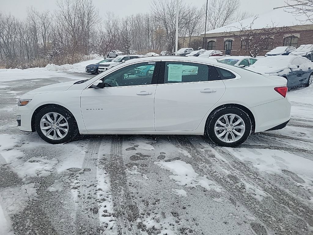 Used 2024 Chevrolet Malibu LT image 4