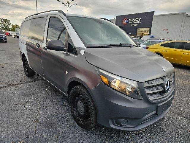 Used 2016 Mercedes-Benz Metris image 4