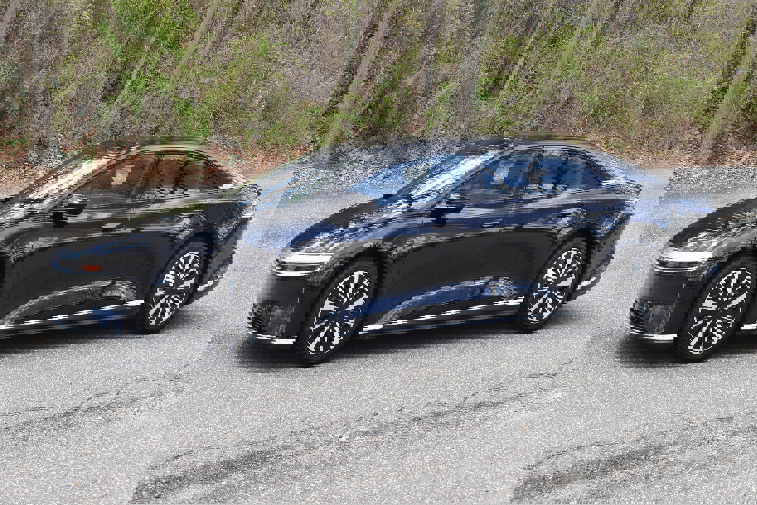 Used 2023 Lucid Air Pure image 2