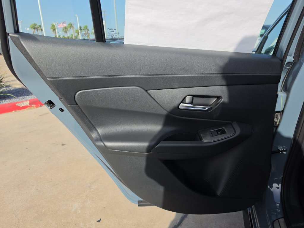 New 2027 Nissan Sentra SR FWD image 37