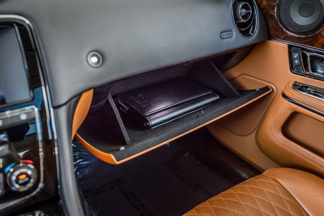 Used 2017 Jaguar XJ L Portfolio image 38