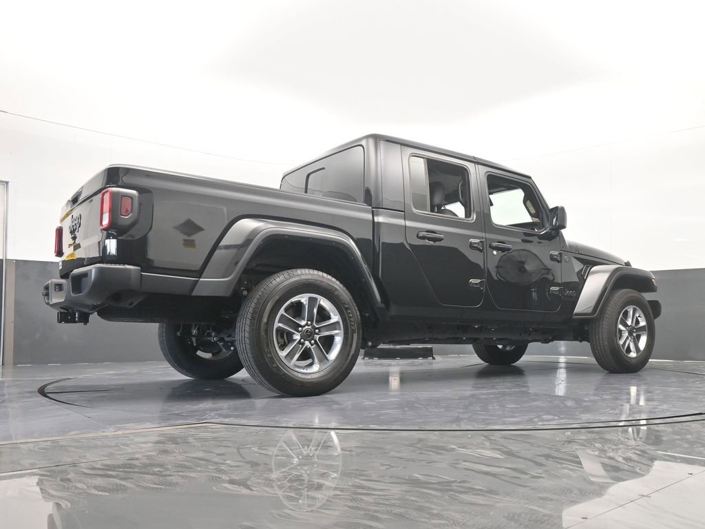 Used 2024 Jeep Gladiator Sport w/ Premium Package image 58