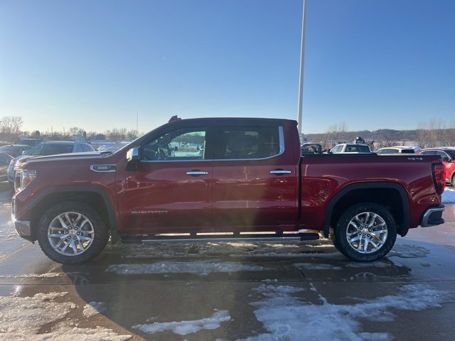 Used 2021 GMC Sierra 1500 SLT w/ SLT Premium Package image 9