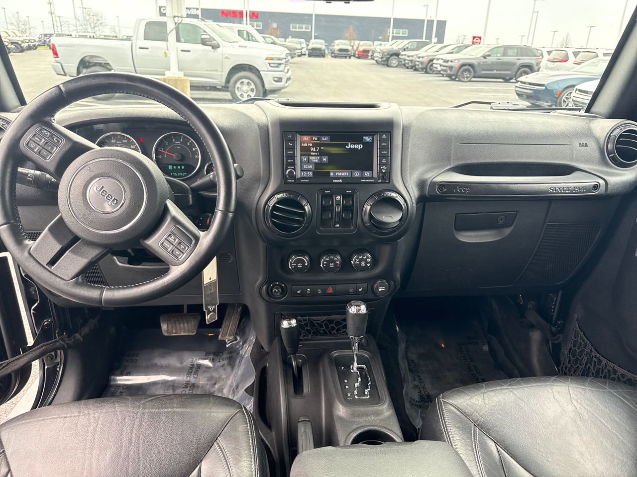 Used 2015 Jeep Wrangler Unlimited Sahara w/ Connectivity Group image 12