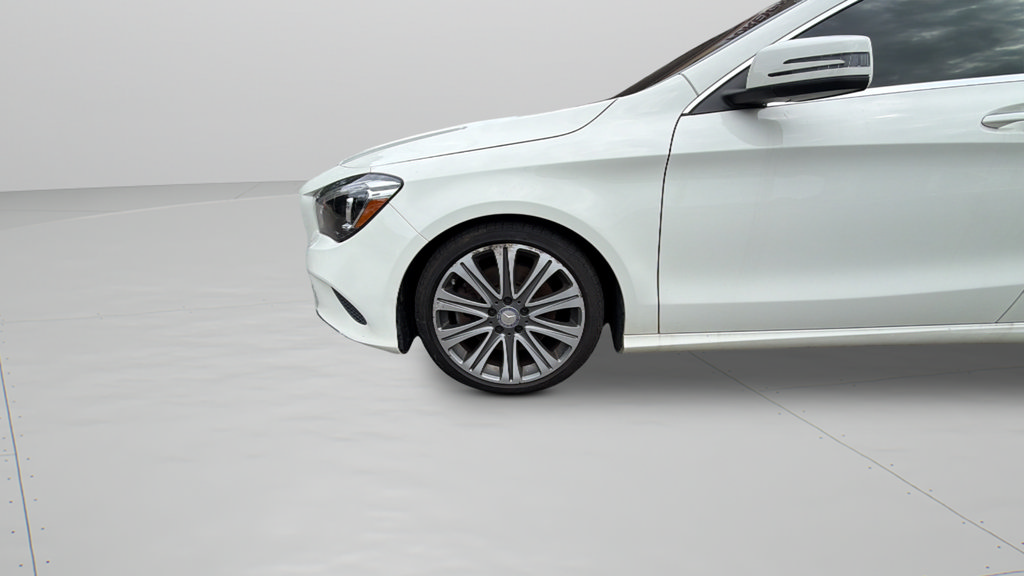 Used 2017 Mercedes-Benz CLA 250 4MATIC image 11