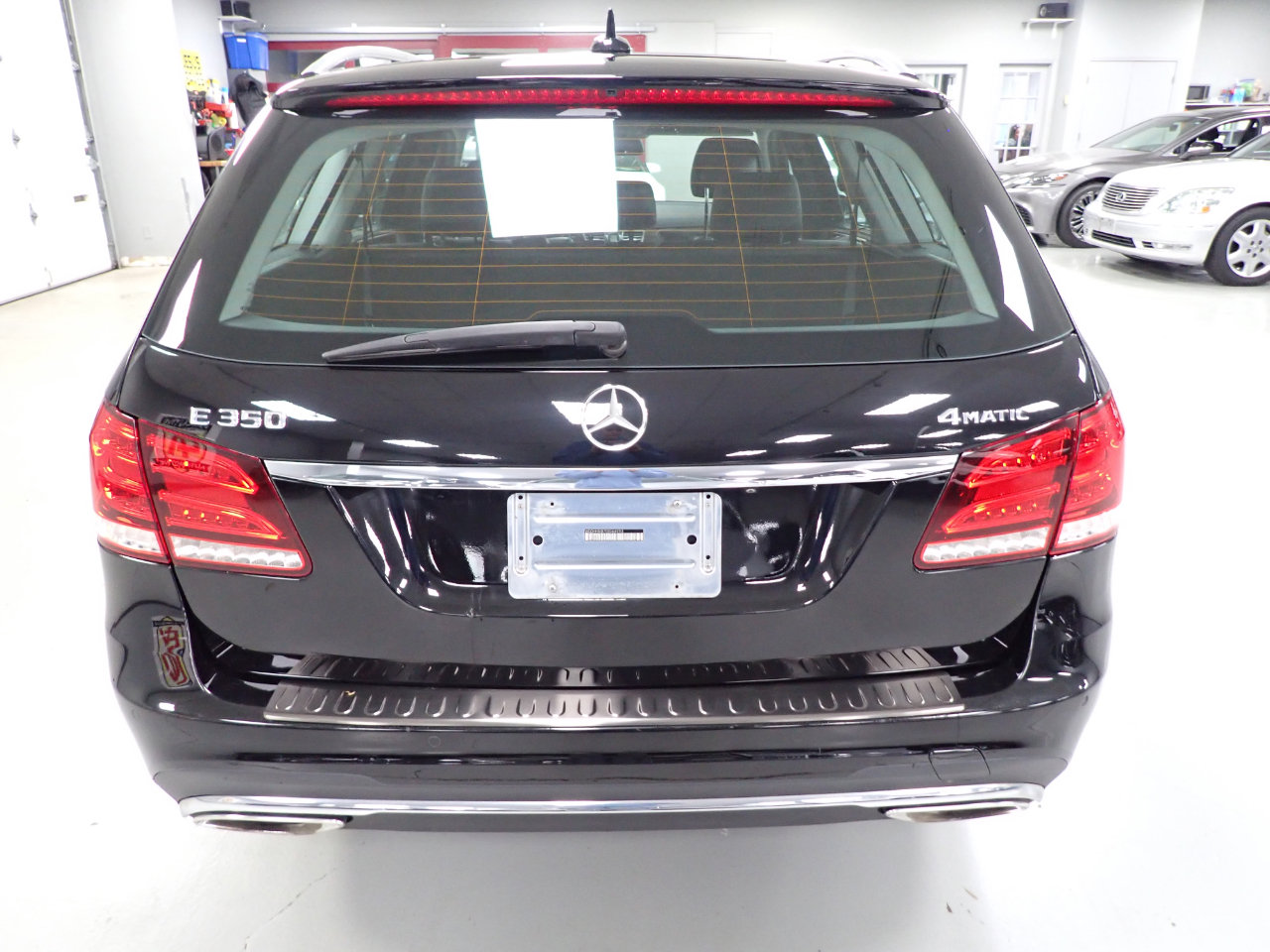 Used 2014 Mercedes-Benz E 350 4MATIC Wagon w/ Premium 1 Package image 21