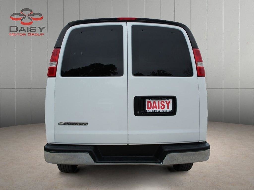 Used 2019 Chevrolet Express 3500 LT w/ LT Preferred Equipment Group image 6