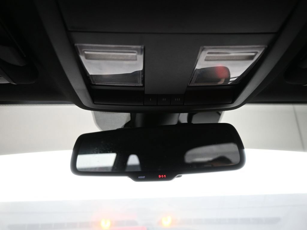 Used 2016 Dodge Challenger SRT Hellcat image 35