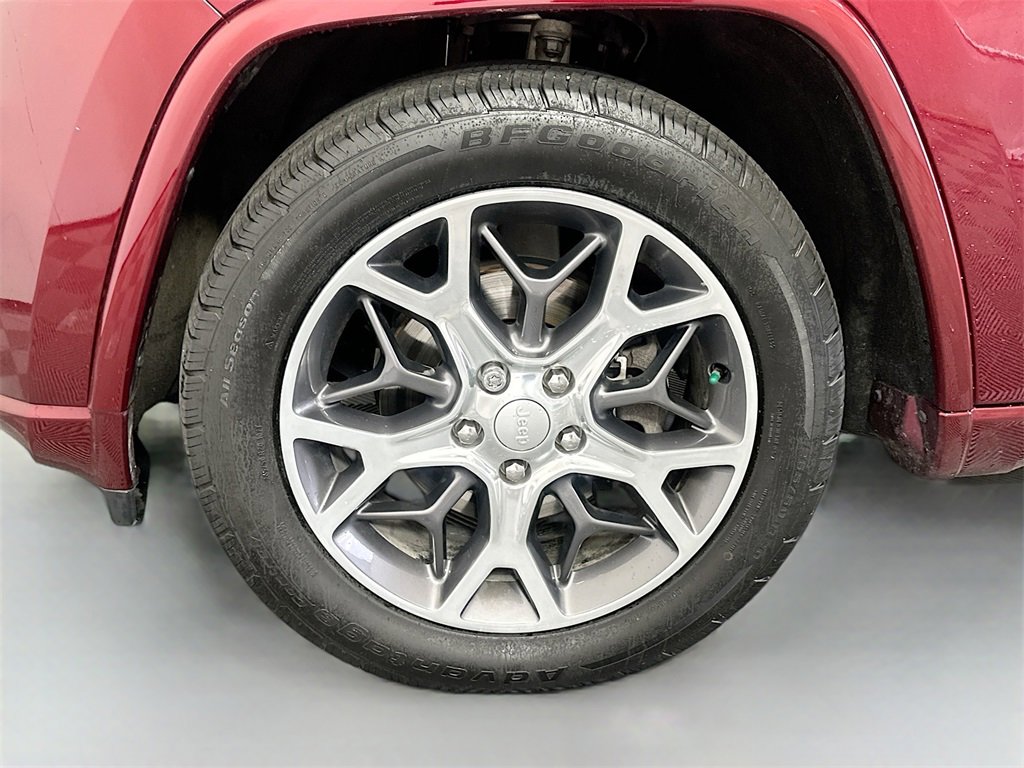 Used 2020 Jeep Grand Cherokee Overland image 29