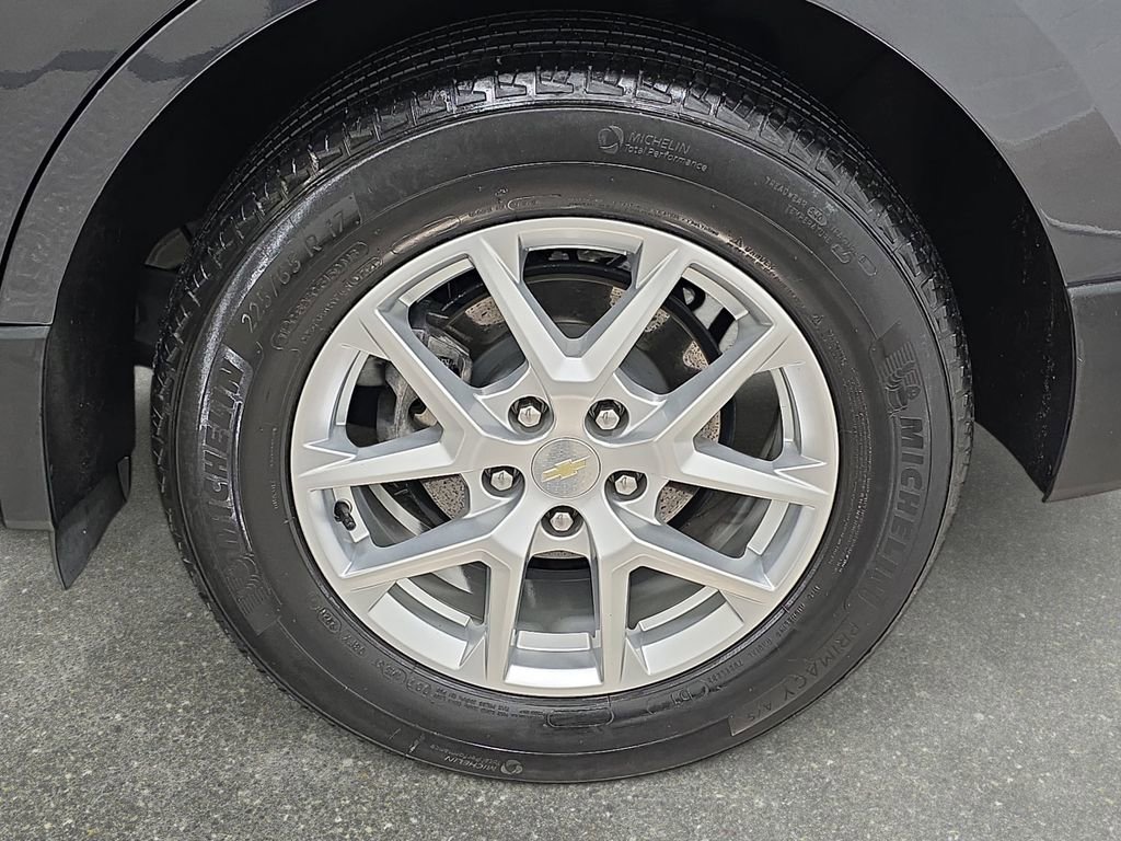 Used 2022 Chevrolet Equinox LT image 32