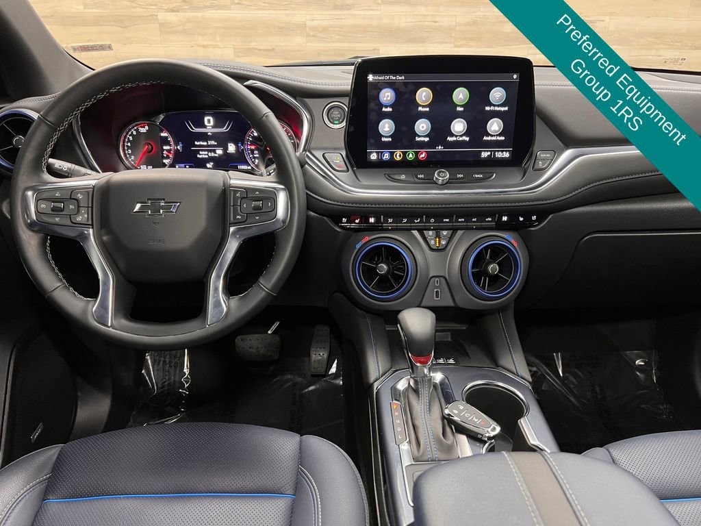 Used 2025 Chevrolet Blazer RS w/ Driver Confidence II Package image 2