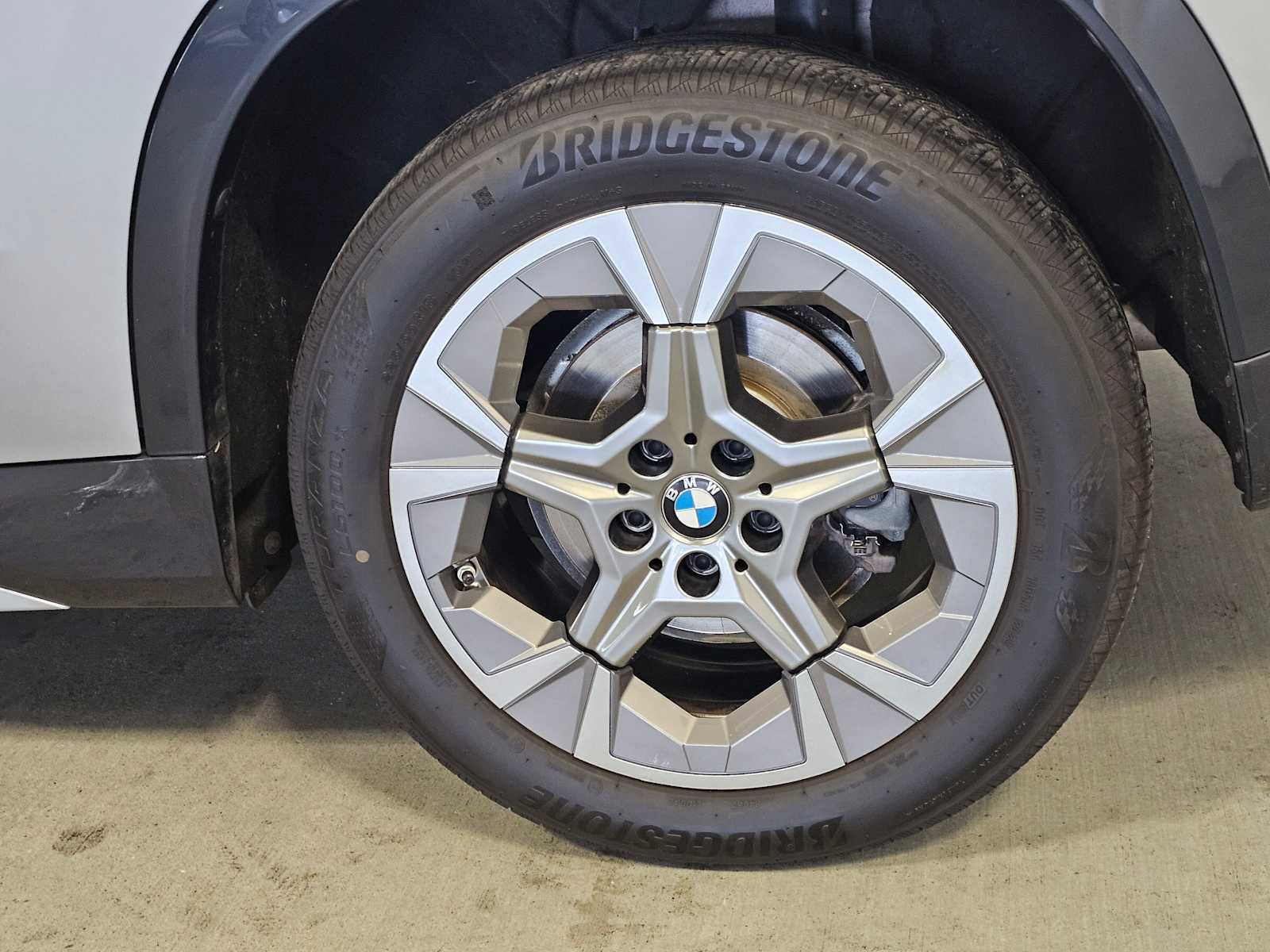 Used 2023 BMW X1 xDrive28i w/ Premium Package image 8