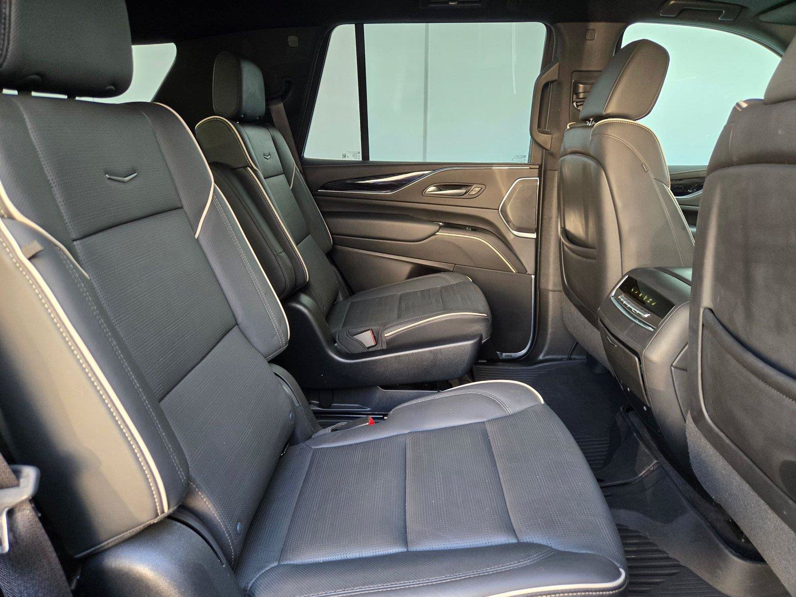 Used 2023 Cadillac Escalade Sport w/ LPO, ONYX Package AWD/4WD image 30