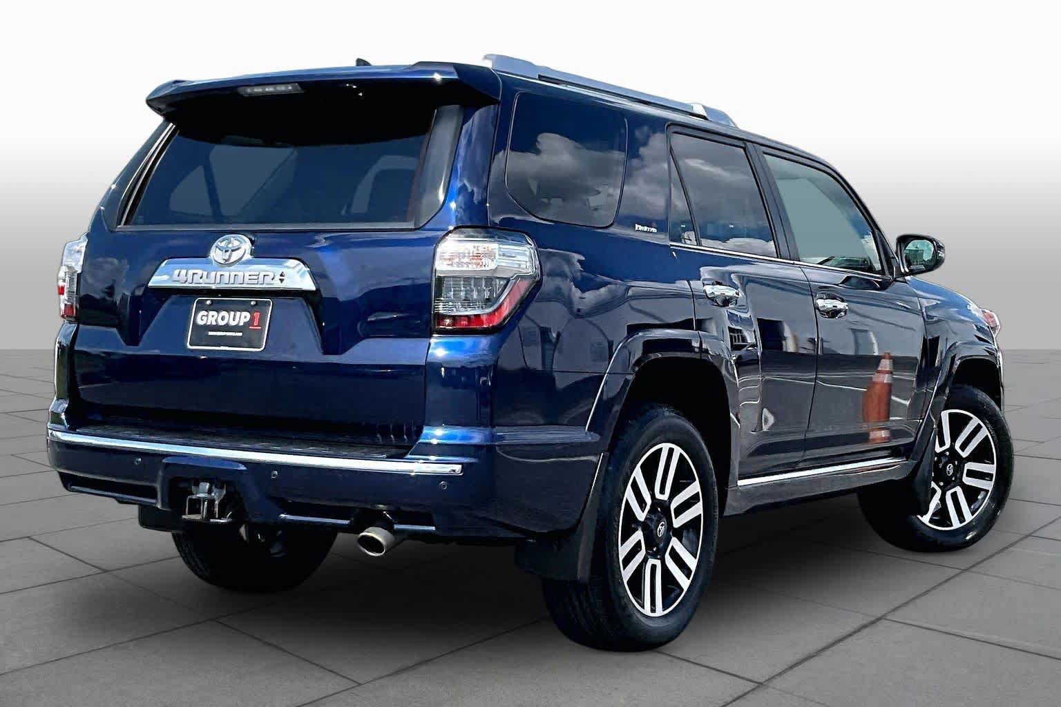 Used 2023 Toyota 4Runner Limited AWD/4WD image 13