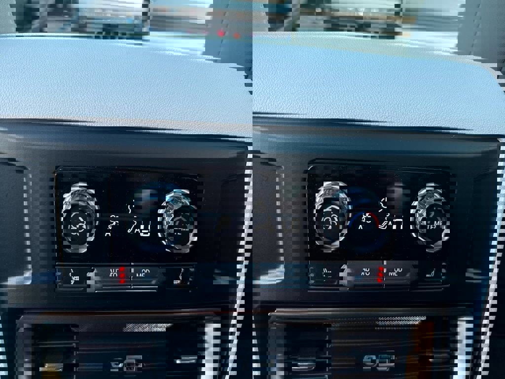 New 2025 GMC Hummer EV 2X w/ LPO, Dark Essentials Package image 47