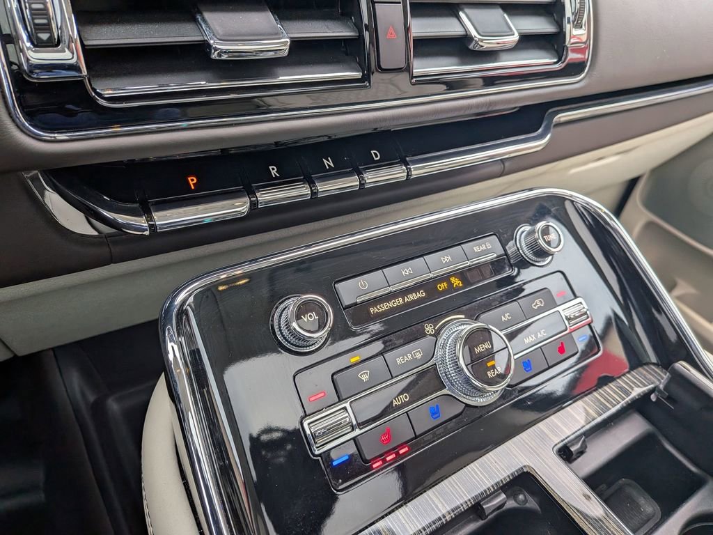 Used 2023 Lincoln Navigator L Black Label image 20