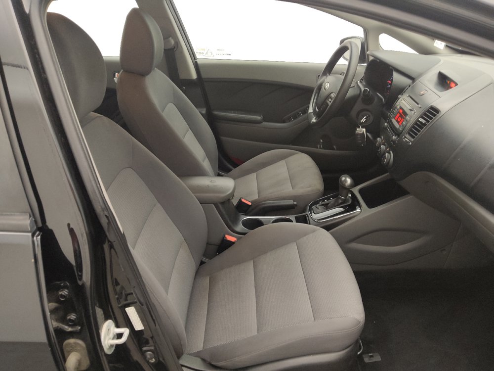 Used 2017 Kia Forte LX FWD image 21