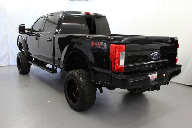 Used 2019 Ford F250 Lariat w/ Lariat Ultimate Package AWD/4WD image 11