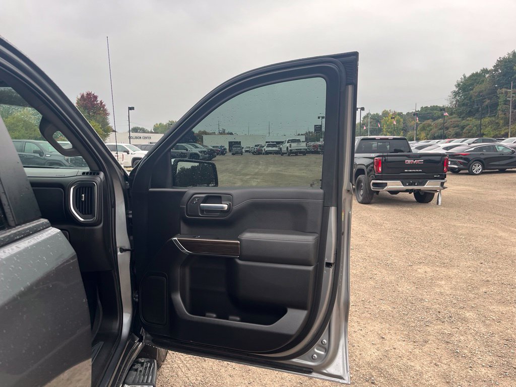 Used 2021 Chevrolet Silverado 1500 LT w/ All Star Edition Plus AWD/4WD image 33