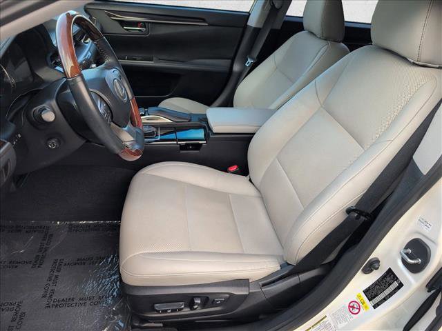 Used 2018 Lexus ES 350 w/ Navigation System Package FWD image 17