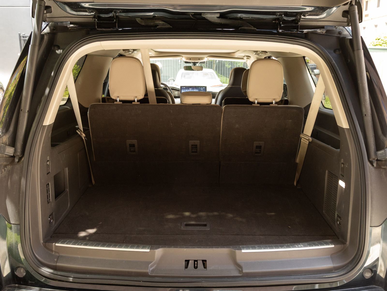 Used 2022 Lincoln Navigator L Reserve AWD/4WD image 29
