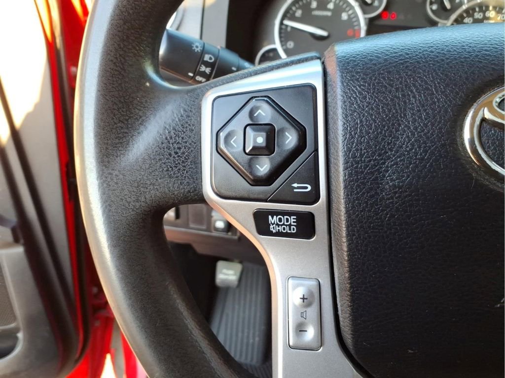 Used 2015 Toyota Tundra SR5 w/ TRD Off Road Package image 21