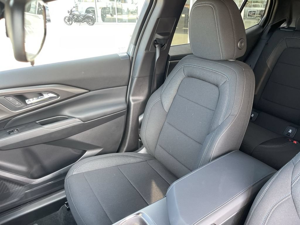 New 2026 Chevrolet Equinox EV LT w/ LPO, All-Weather Mat Package FWD image 24
