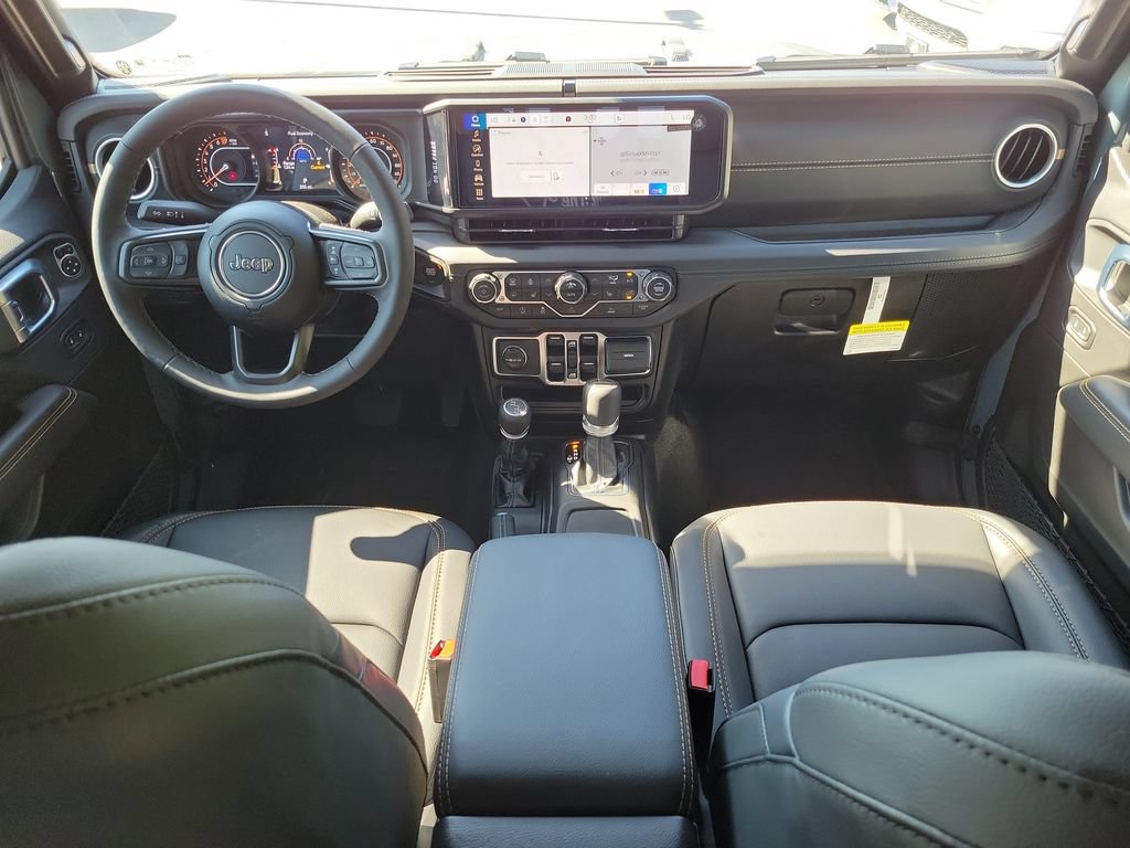 New 2026 Jeep Gladiator Sport AWD/4WD image 10