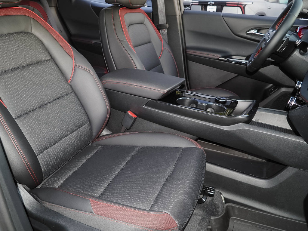 New 2027 Chevrolet Equinox RS w/ LPO, Floor Liner Package AWD/4WD image 14