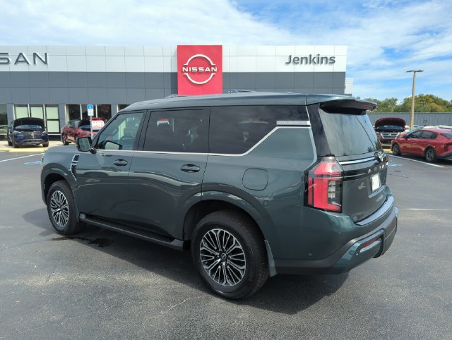New 2026 Nissan Armada SL w/ Captain's Chari Seat Package AWD/4WD image 9