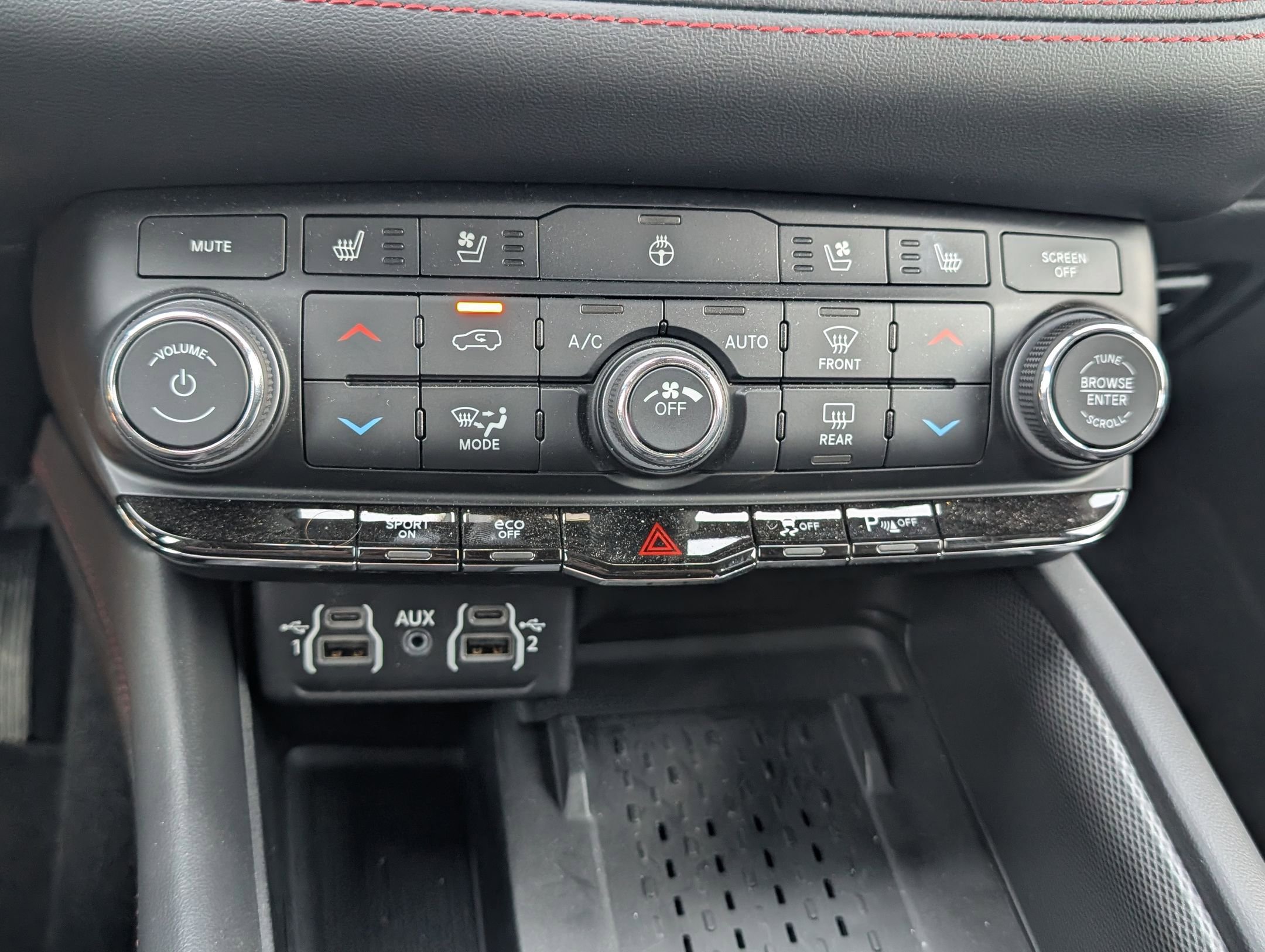Used 2025 Dodge Durango R/T image 28