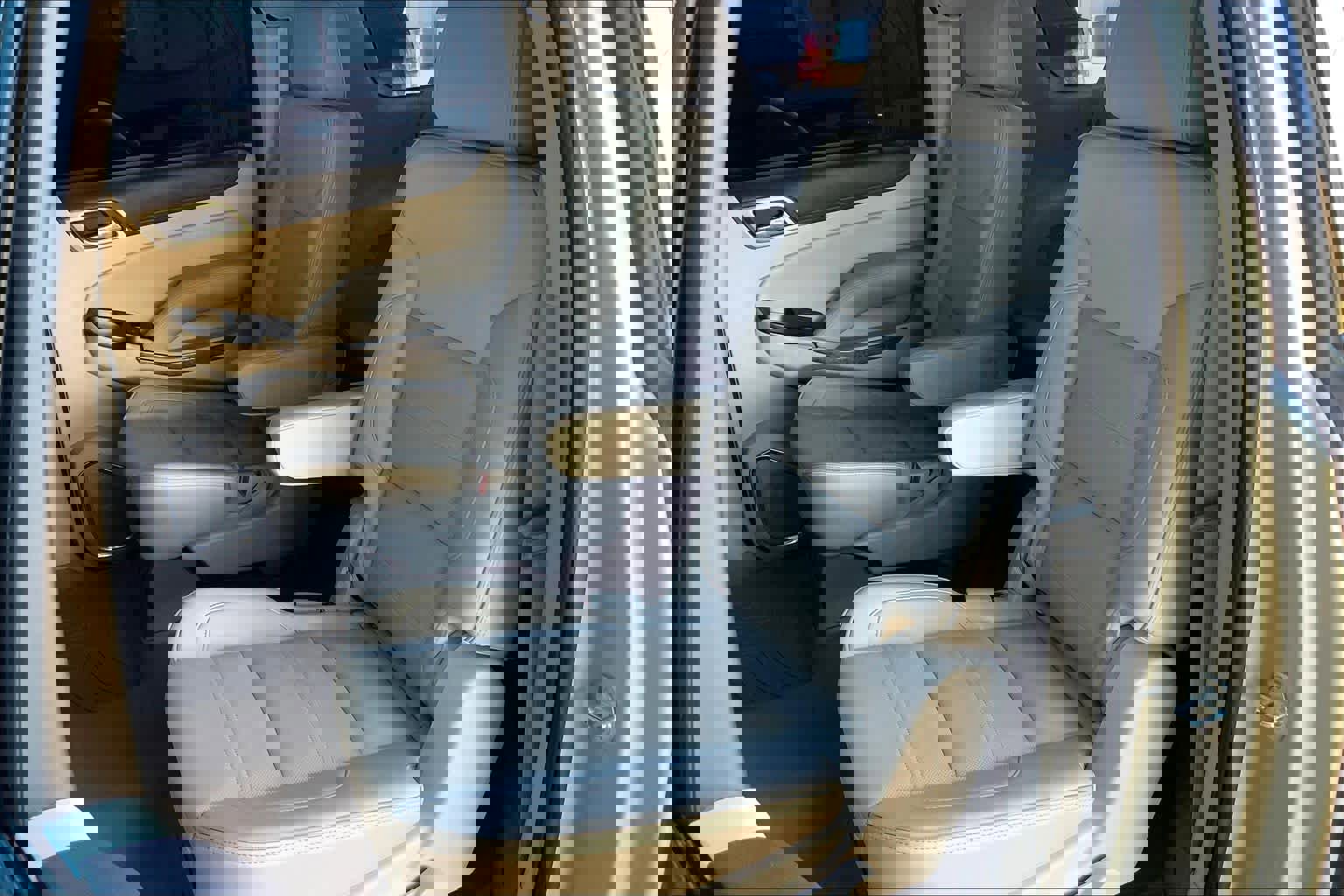 Used 2016 GMC Yukon XL Denali w/ Open Road Package image 20