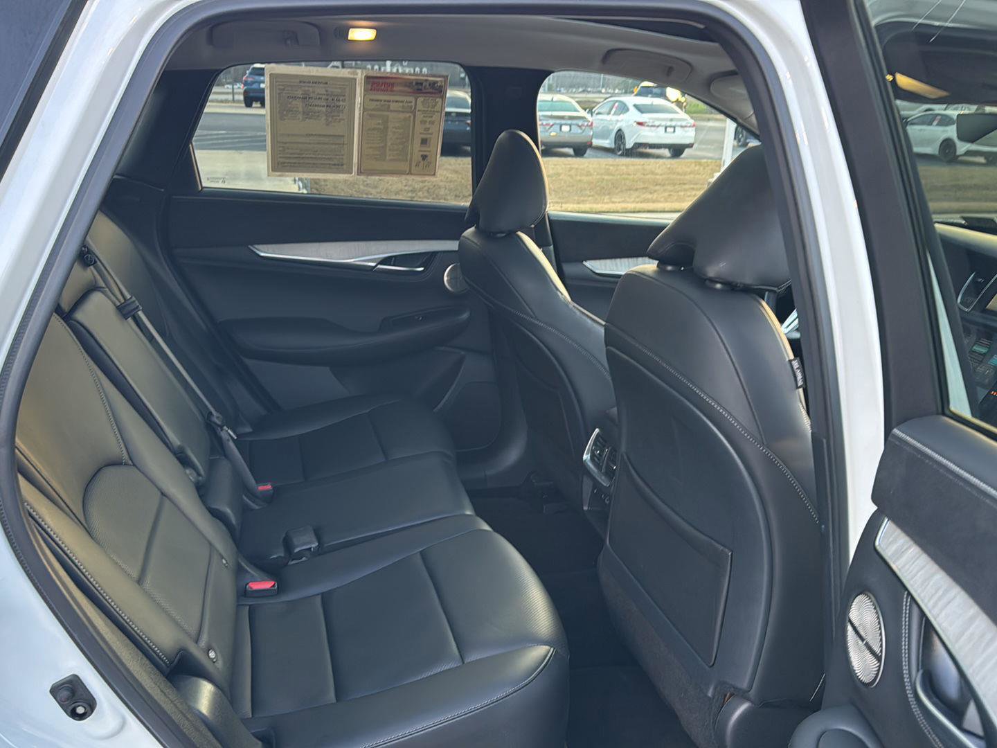 Used 2023 INFINITI QX50 Sensory w/ Accent Package image 11