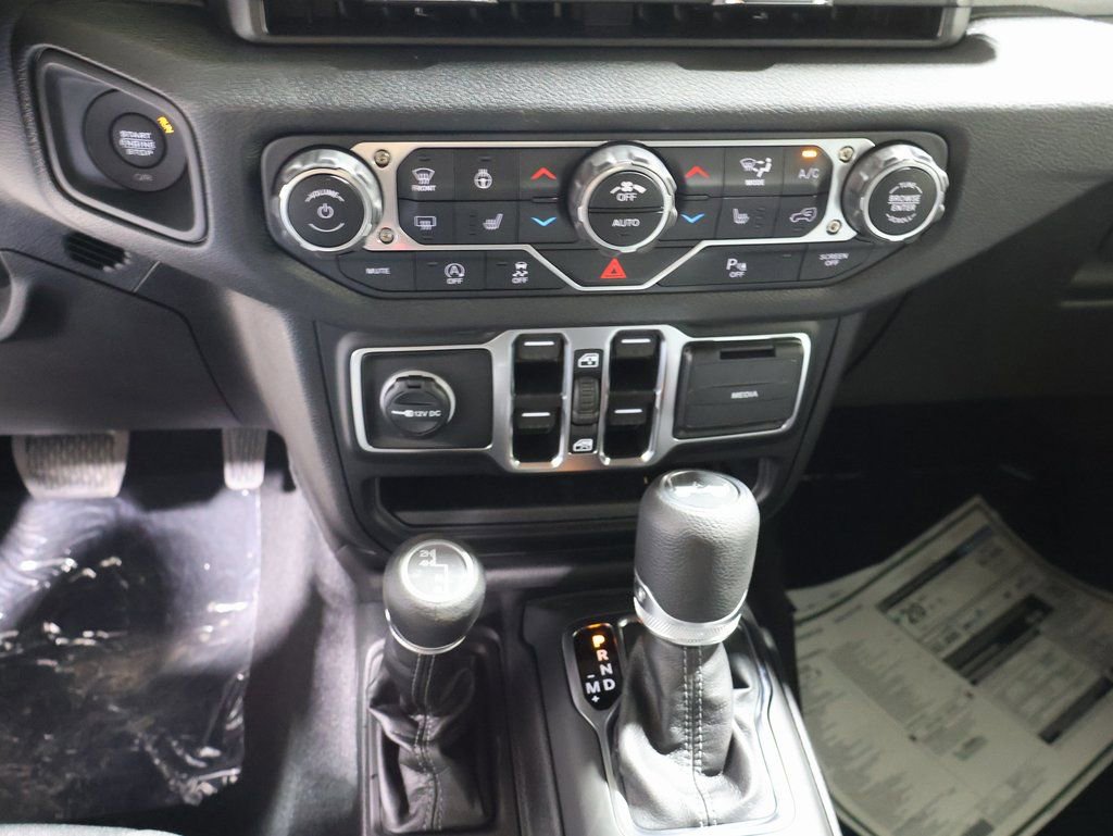 New 2025 Jeep Wrangler Sport S image 23