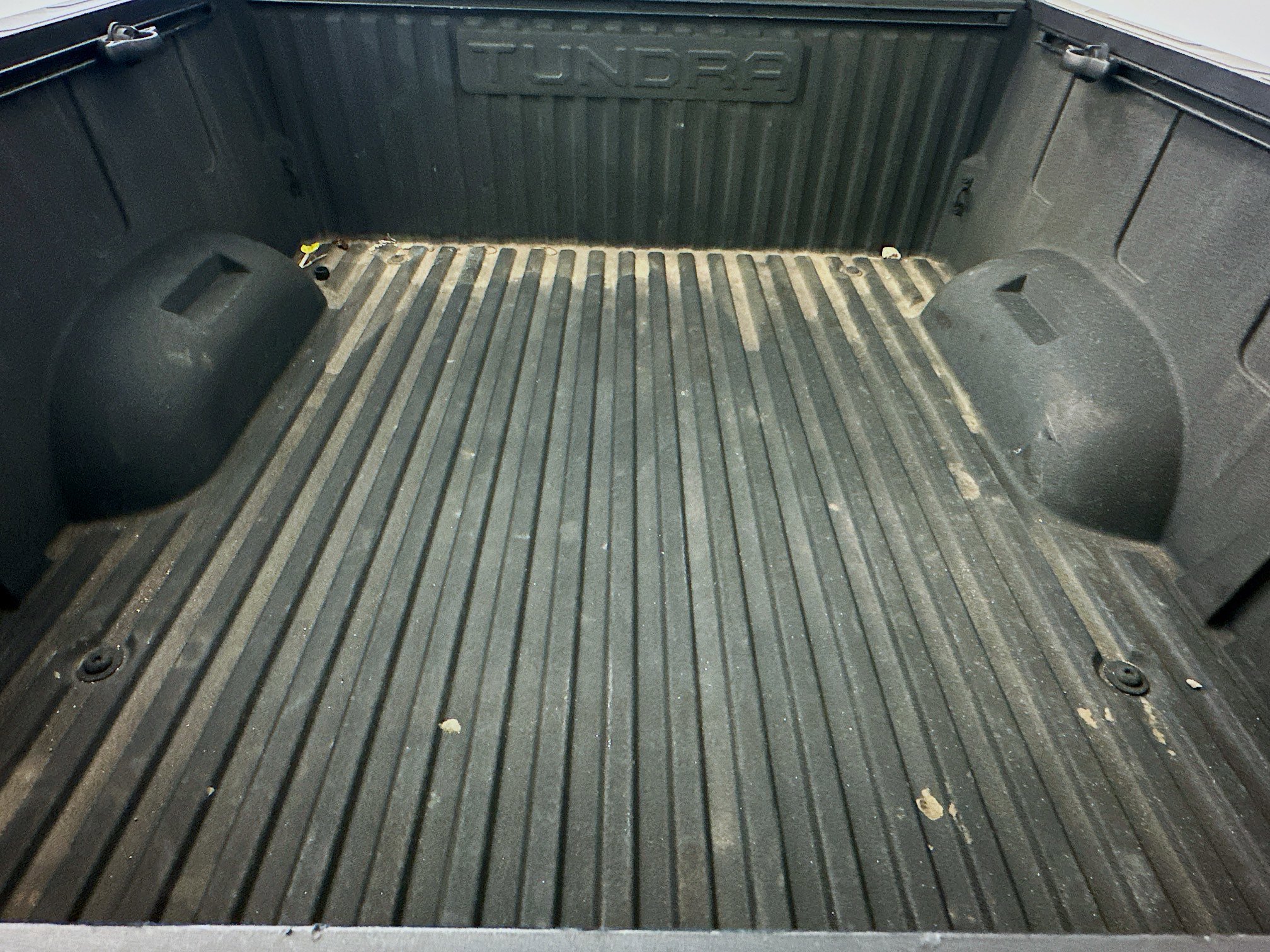 Used 2022 Toyota Tundra Platinum w/ Advanced Package AWD/4WD image 31