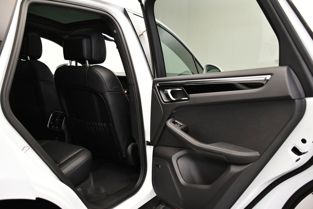 Used 2024 Porsche Macan S image 55