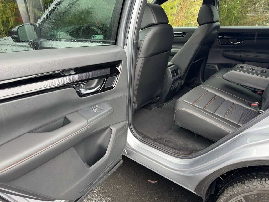 Certified 2026 Honda CR-V Sport Touring image 8