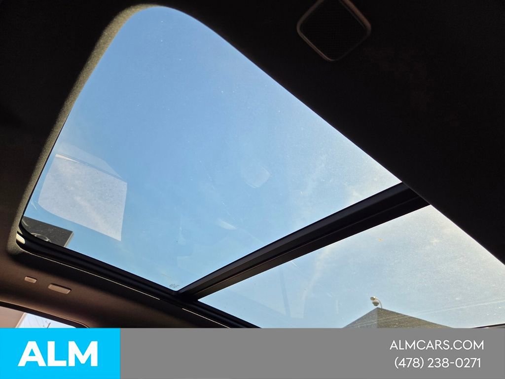 Used 2023 Toyota Sequoia Platinum image 24