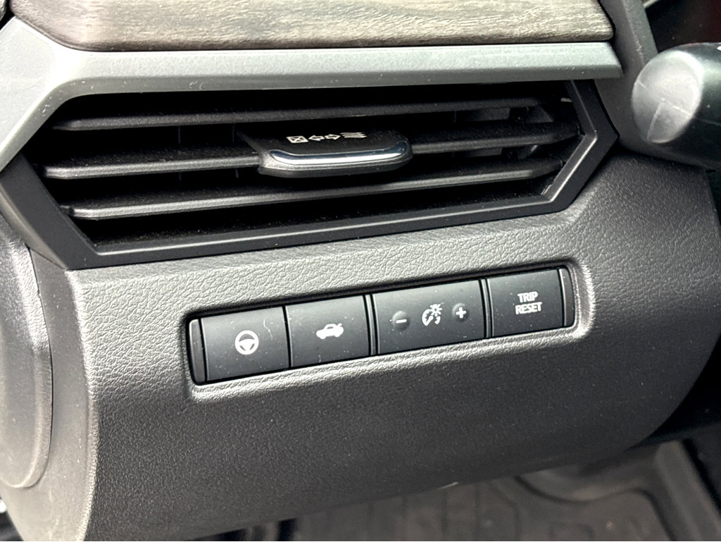 Used 2024 Nissan Altima 2.5 SL image 18