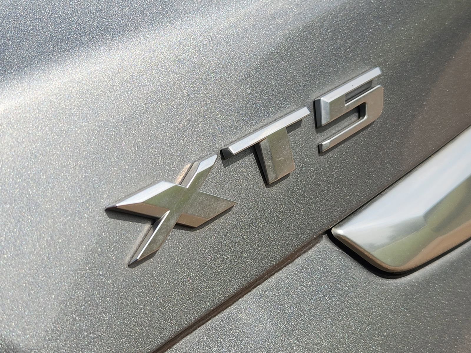Used 2023 Cadillac XT5 Premium Luxury FWD image 17