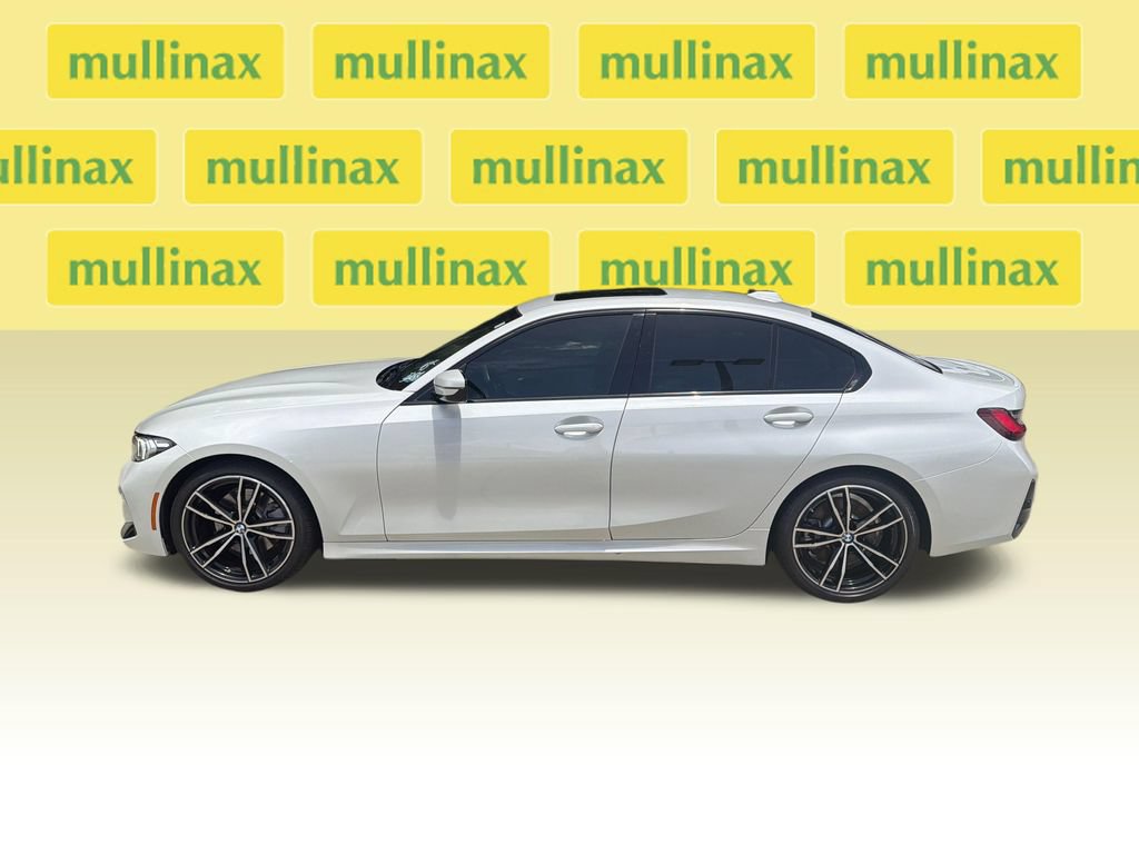 Used 2023 BMW 330i xDrive Sedan w/ M Sport Package AWD/4WD image 11